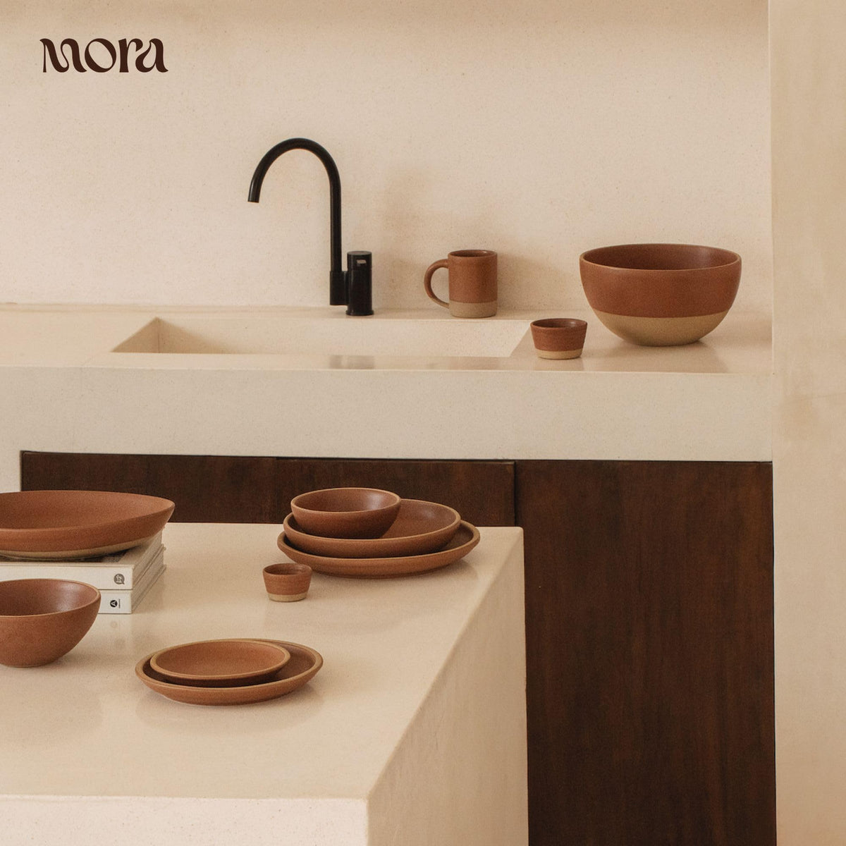 Set of 4 Ceramic Bowls F31618
