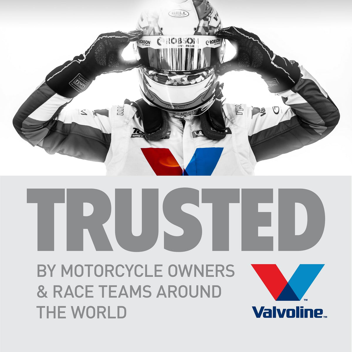 Full Synthetic 10W-40 Motorcycle Motor Oil 1 Quart F811781
