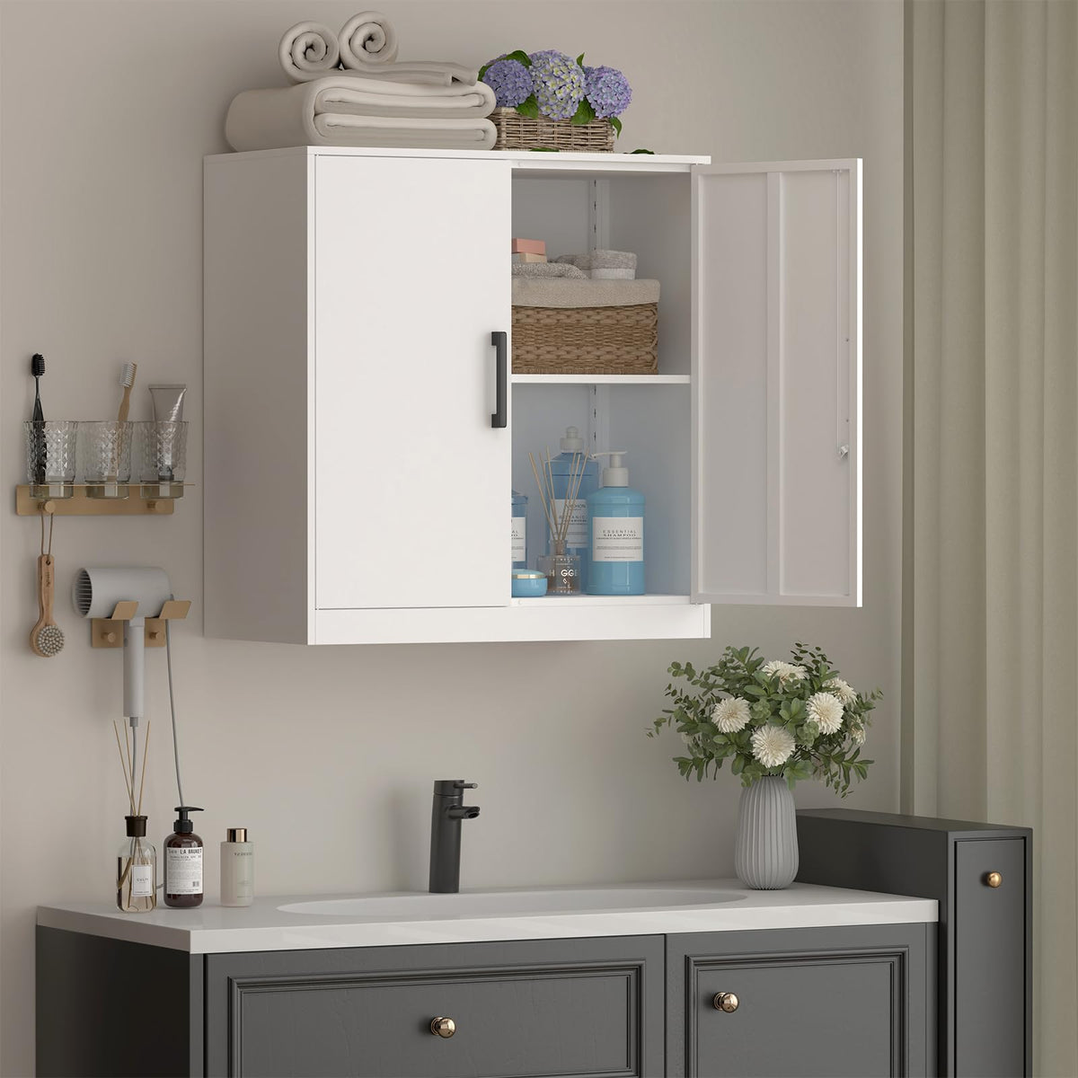 Lockable White Wall Cabinet with Adjustable Shelf Y2247